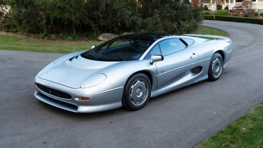 1993 Jaguar XJ220 - Image 8 of 31