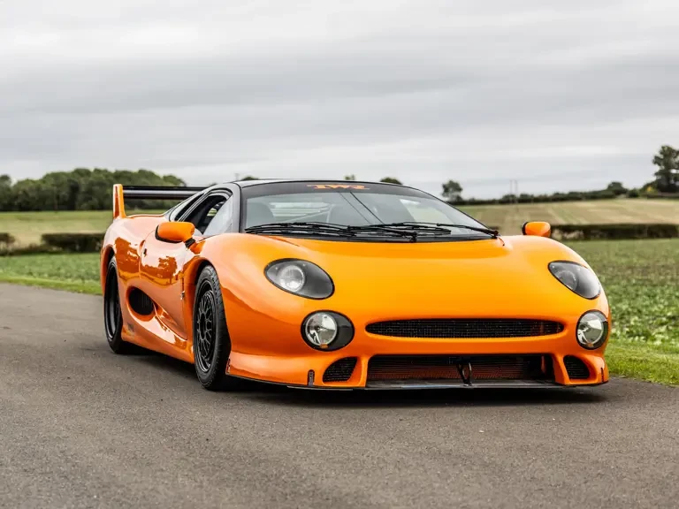 1993 Jaguar XJ220 - Image 8 of 31