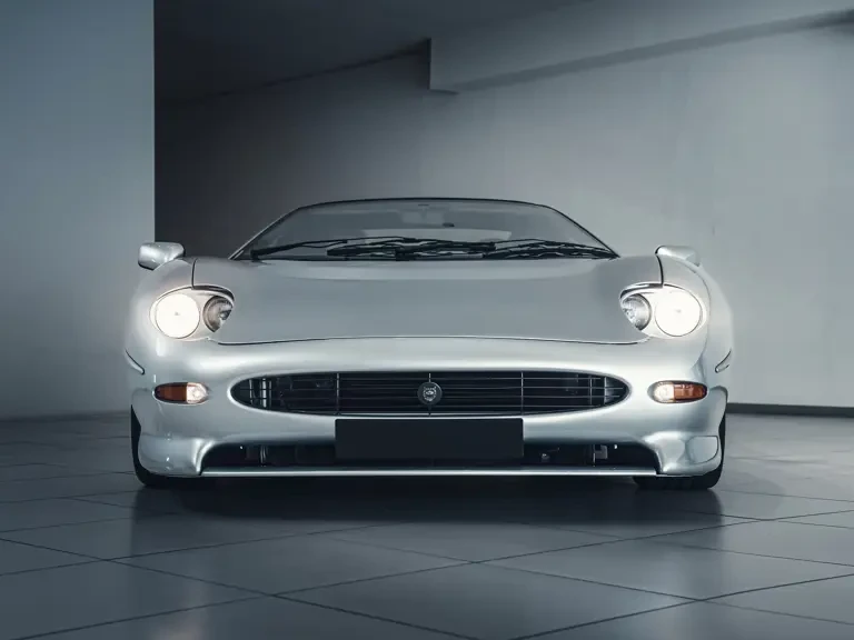 1993 Jaguar XJ220 - Image 13 of 18