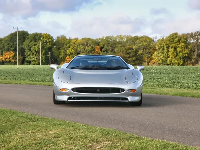 1993 Jaguar XJ220 - Image 7 of 31