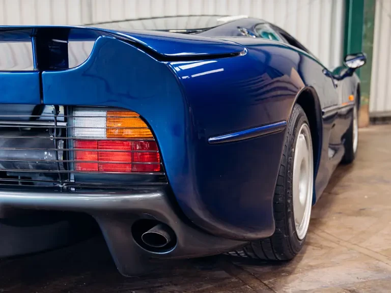 1993 Jaguar XJ220 - Image 25 of 31