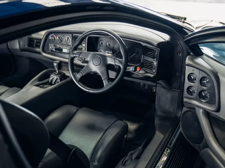 1993 Jaguar XJ220 - Image 5 of 31