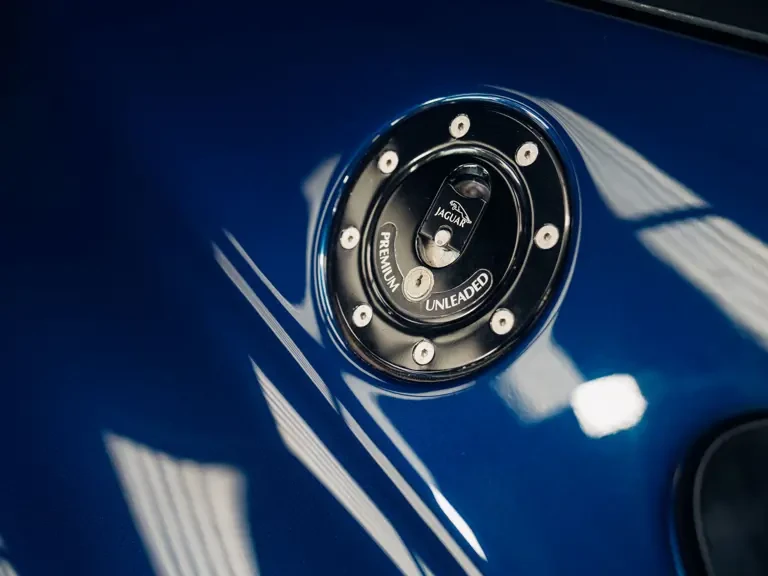 1993 Jaguar XJ220 - Image 21 of 31