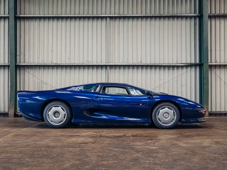 1993 Jaguar XJ220 - Image 6 of 31