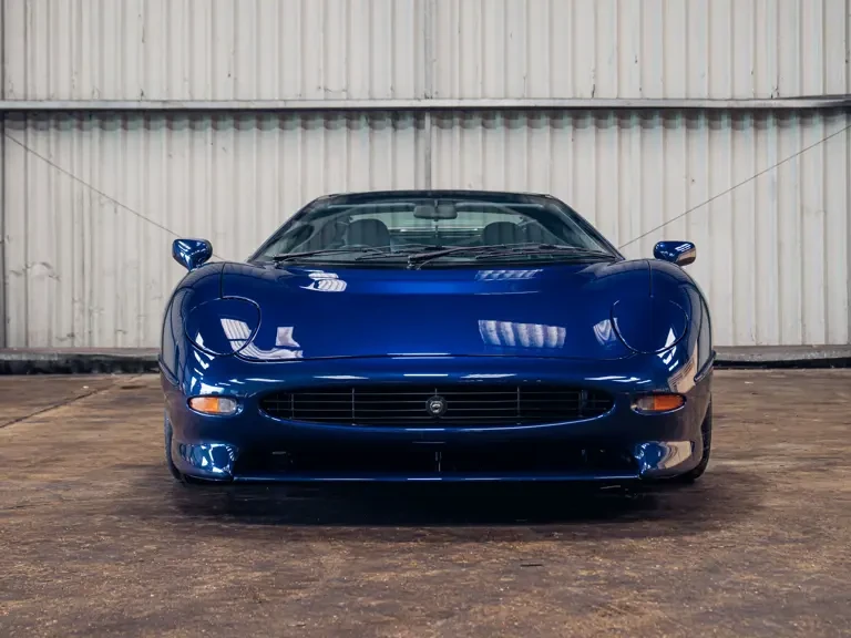 1993 Jaguar XJ220 - Image 8 of 31