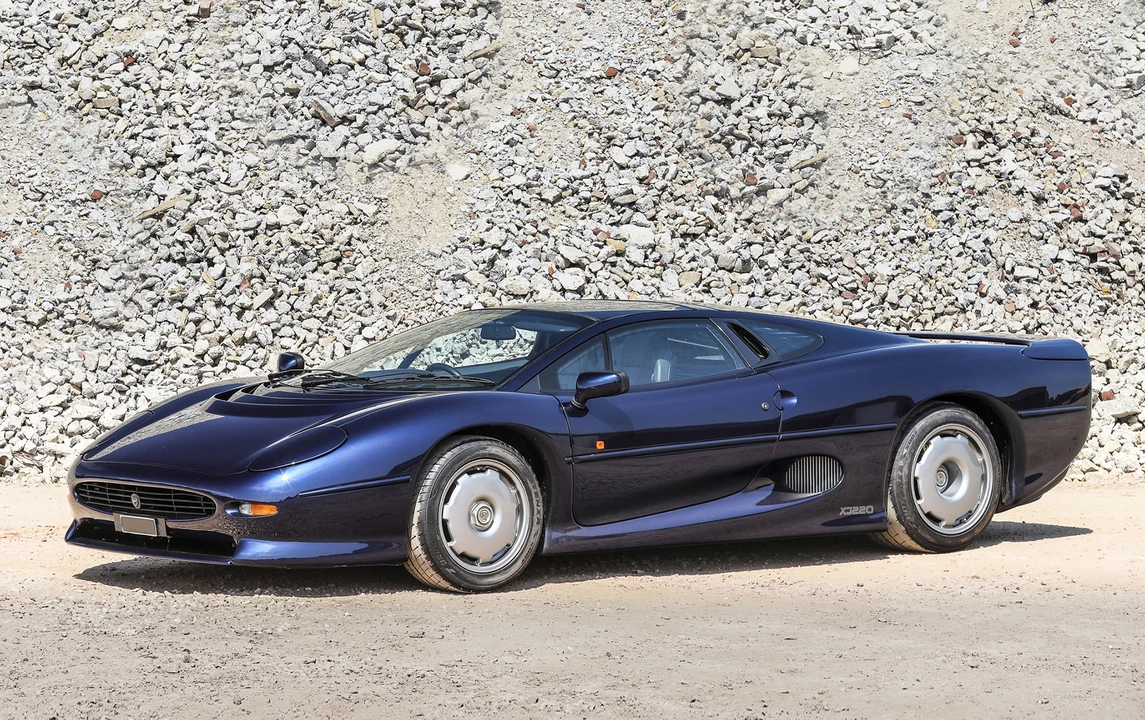 1993 Jaguar XJ220 - Image 9 of 16