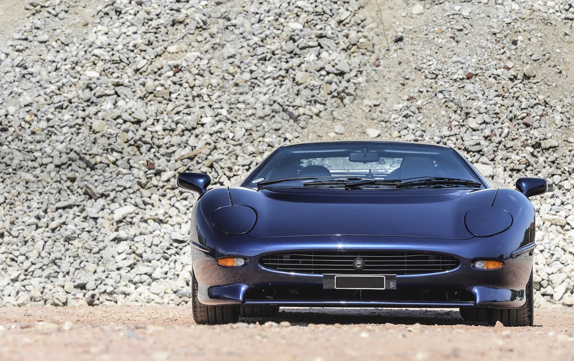 1993 Jaguar XJ220 - Image 12 of 16