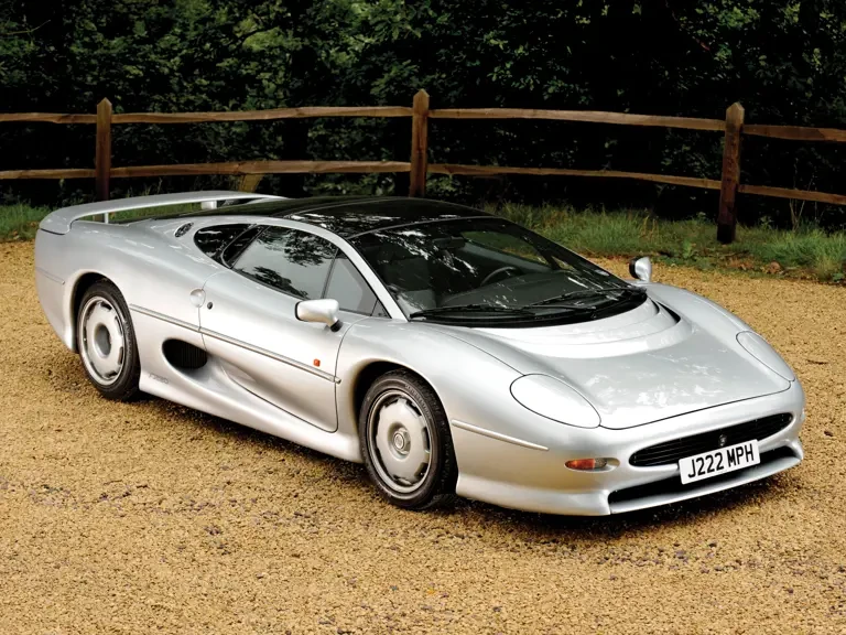1993 Jaguar XJ220 - Image 2 of 2