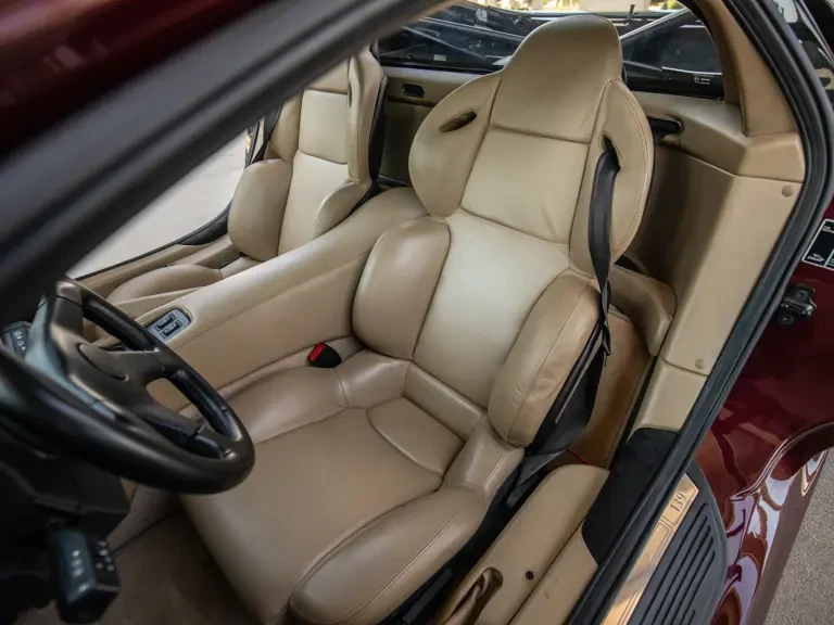 1993 Jaguar XJ220 - Image 28 of 31