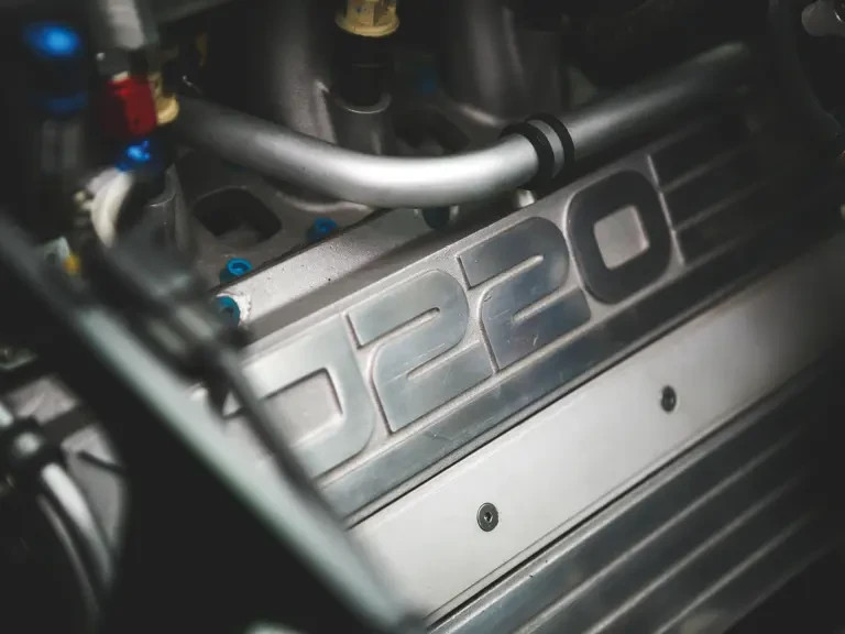 1993 Jaguar XJ220 - Image 21 of 31