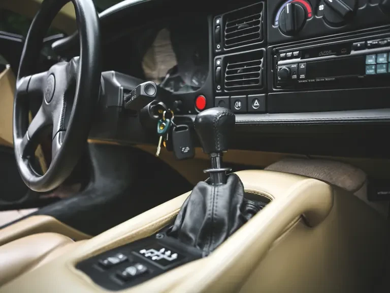1993 Jaguar XJ220 - Image 29 of 31
