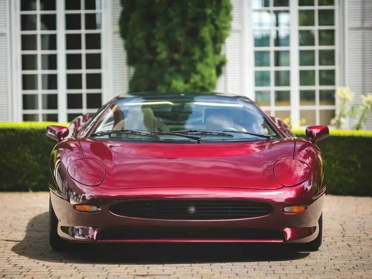 1993 Jaguar XJ220 - Image 7 of 31