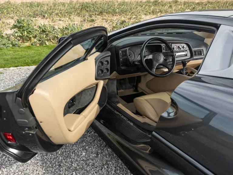 1993 Jaguar XJ220 - Image 21 of 31
