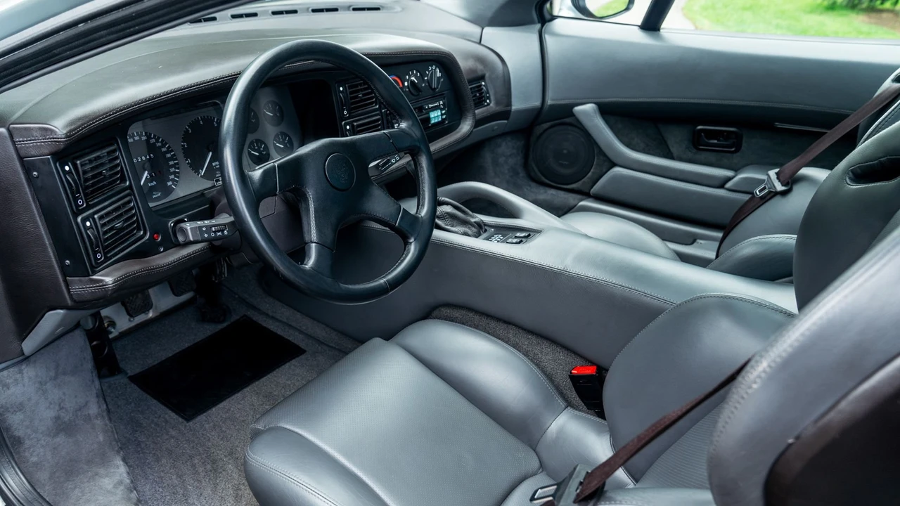 1993 Jaguar XJ220 - Image 7 of 31