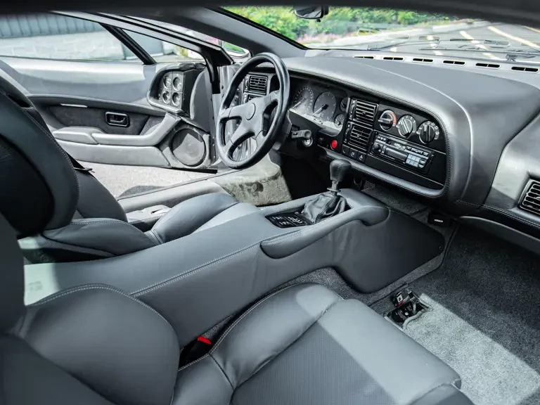 1993 Jaguar XJ220 - Image 11 of 31