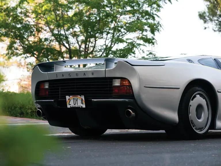 1993 Jaguar XJ220 - Image 23 of 31