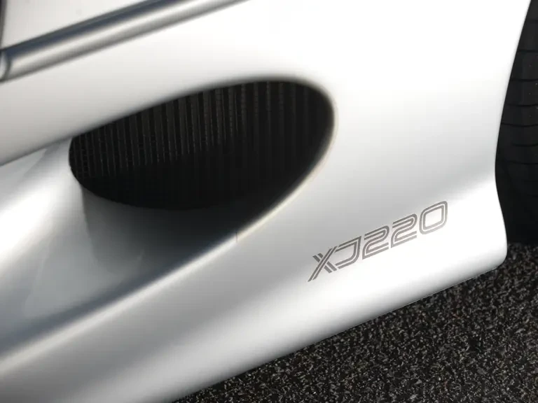 1993 Jaguar XJ220 - Image 19 of 22