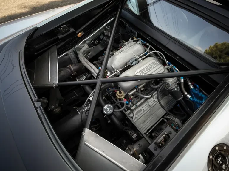 1993 Jaguar XJ220 - Image 24 of 31