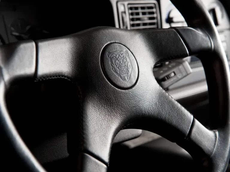 1993 Jaguar XJ220 - Image 22 of 22