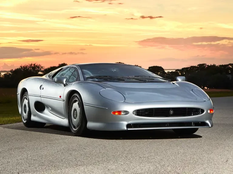 1993 Jaguar XJ220 - Image 10 of 31