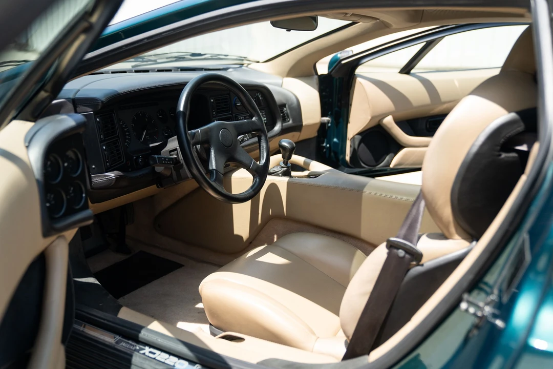1993 Jaguar XJ220 - Image 28 of 31