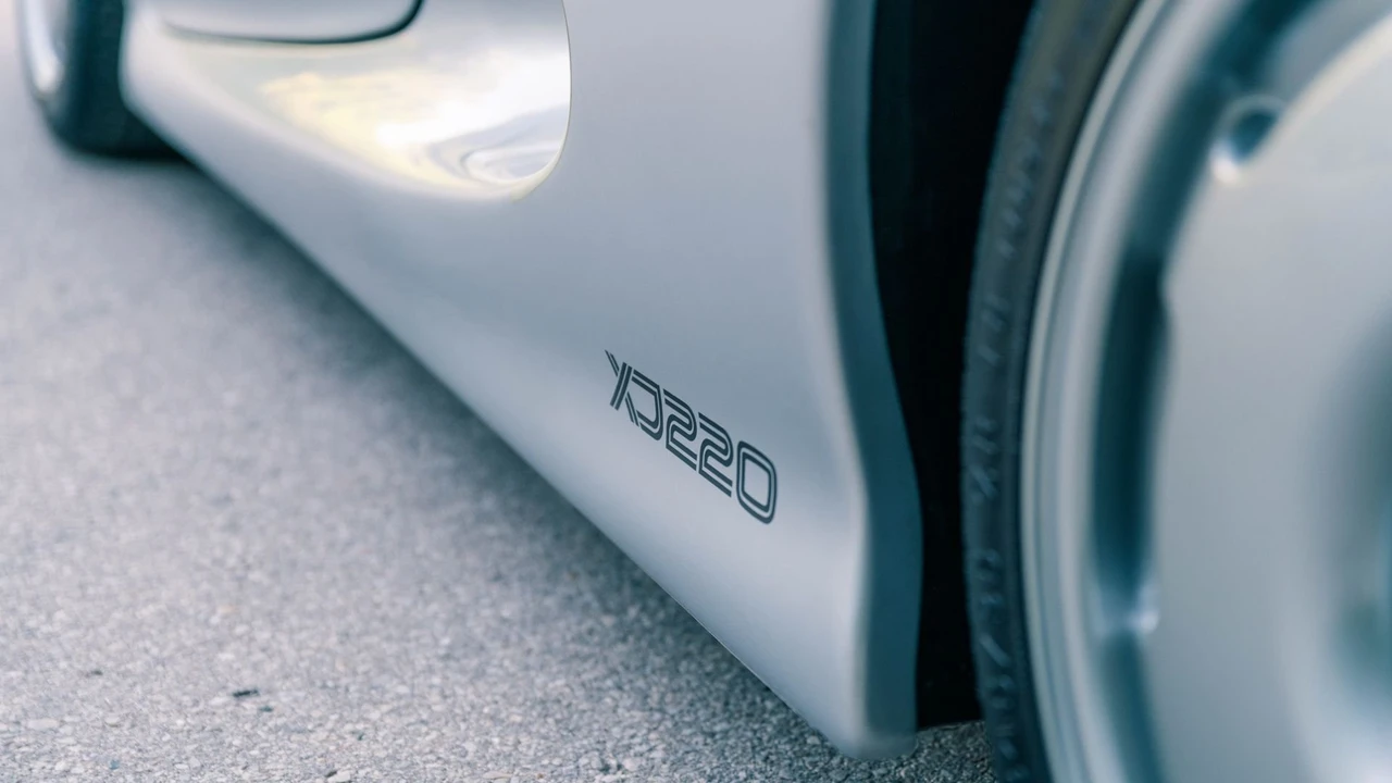 1993 Jaguar XJ220 - Image 22 of 31