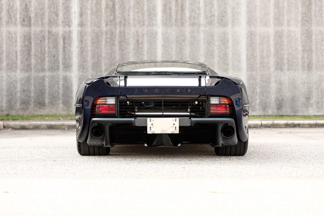 1993 Jaguar XJ220 - Image 15 of 31