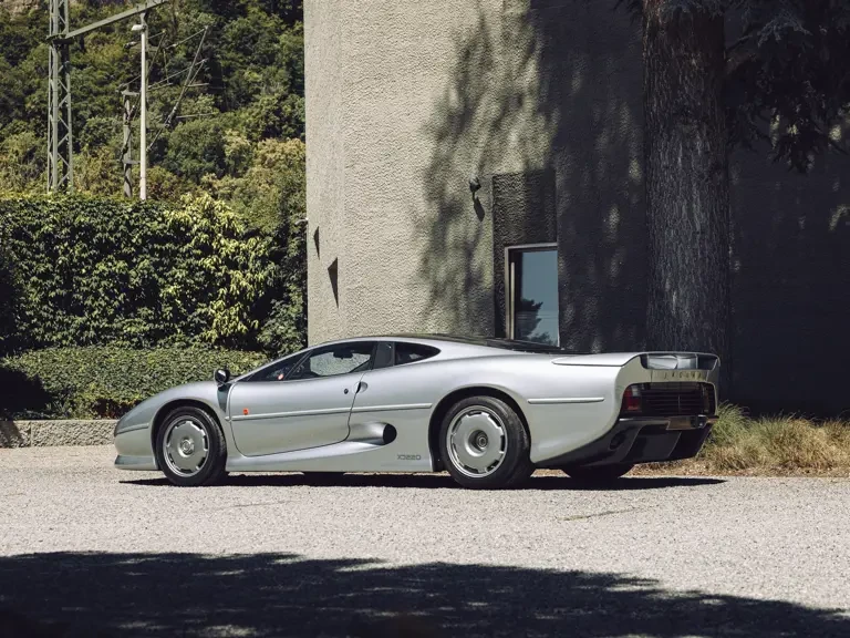 1993 Jaguar XJ220 - Image 3 of 31