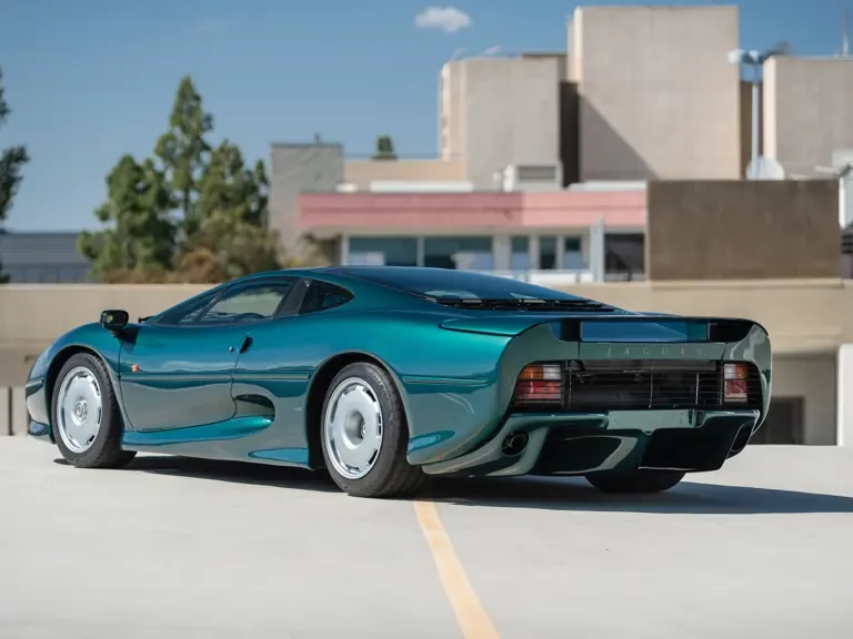 1993 Jaguar XJ220 - Image 28 of 28