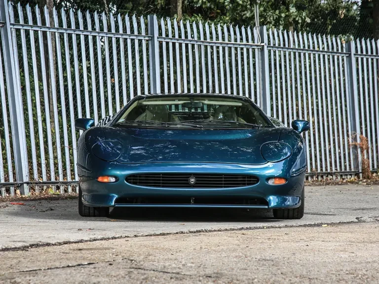 1993 Jaguar XJ220 - Image 9 of 20