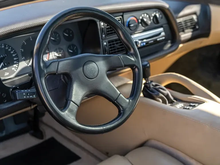 1993 Jaguar XJ220 - Image 26 of 28