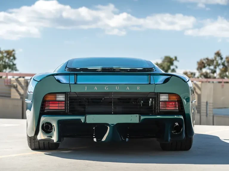 1993 Jaguar XJ220 - Image 8 of 28