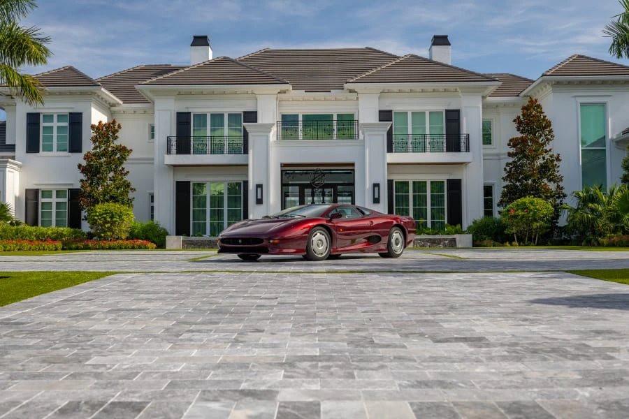 1993 Jaguar XJ220 - Image 18 of 31