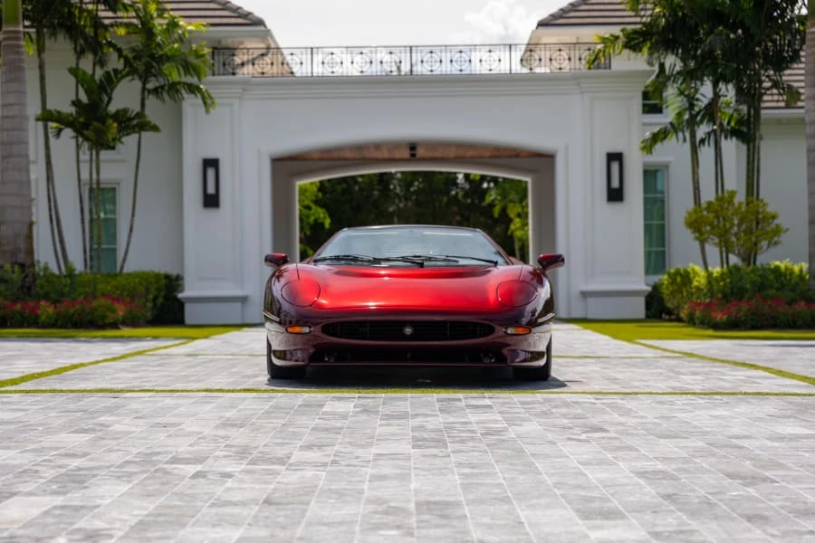 1993 Jaguar XJ220 - Image 4 of 31