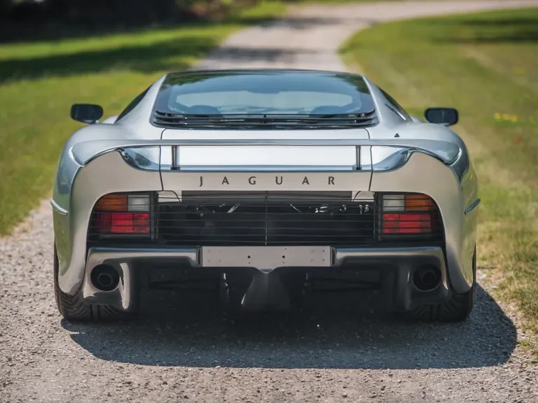 1993 Jaguar XJ220 - Image 8 of 26
