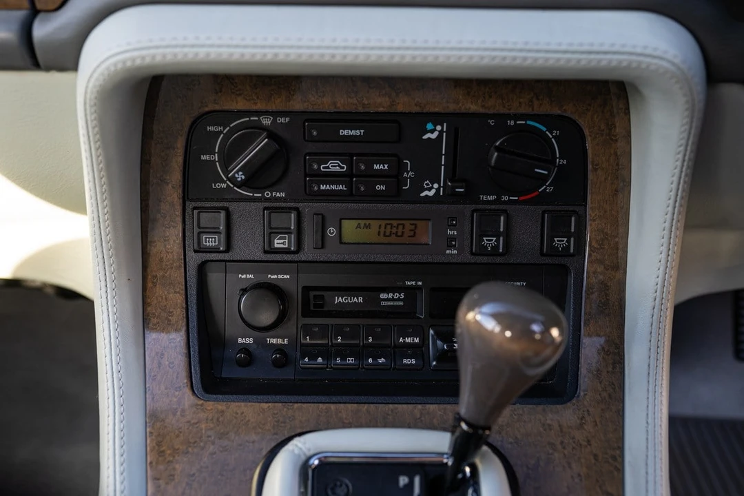 1993 Jaguar XJ40 XJ - Image 27 of 30
