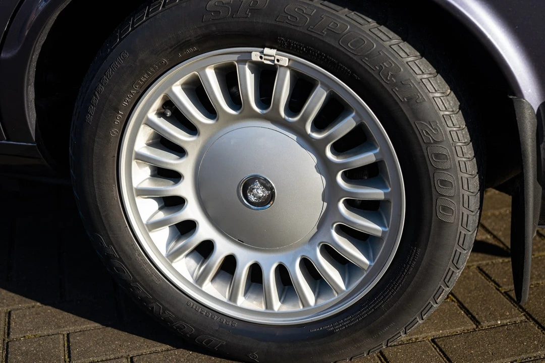 1993 Jaguar XJ40 XJ - Image 12 of 30