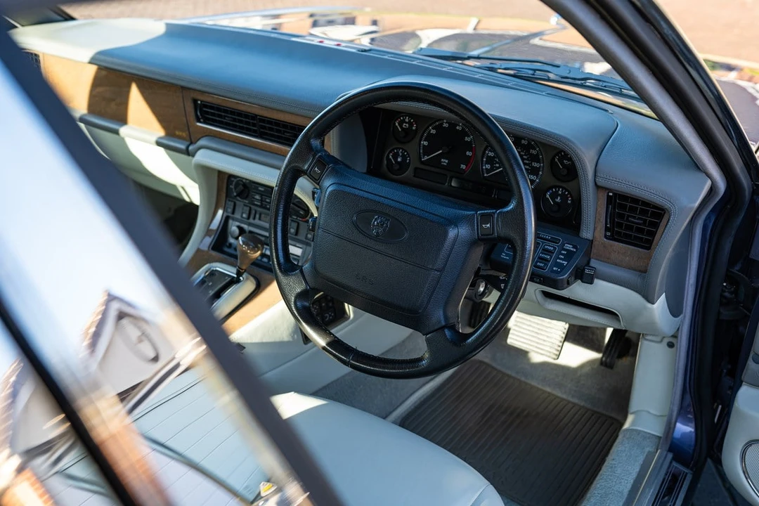 1993 Jaguar XJ40 XJ - Image 13 of 30
