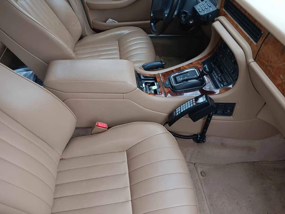 1993 Jaguar XJ40 XJ - Image 3 of 5