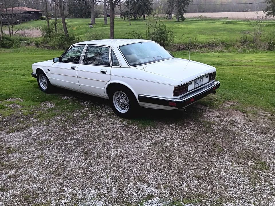 1993 Jaguar XJ40 XJ - Image 4 of 5