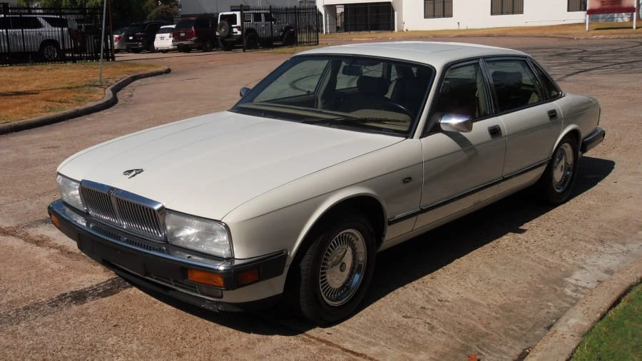 1993 Jaguar XJ40 XJ - Image 5 of 28