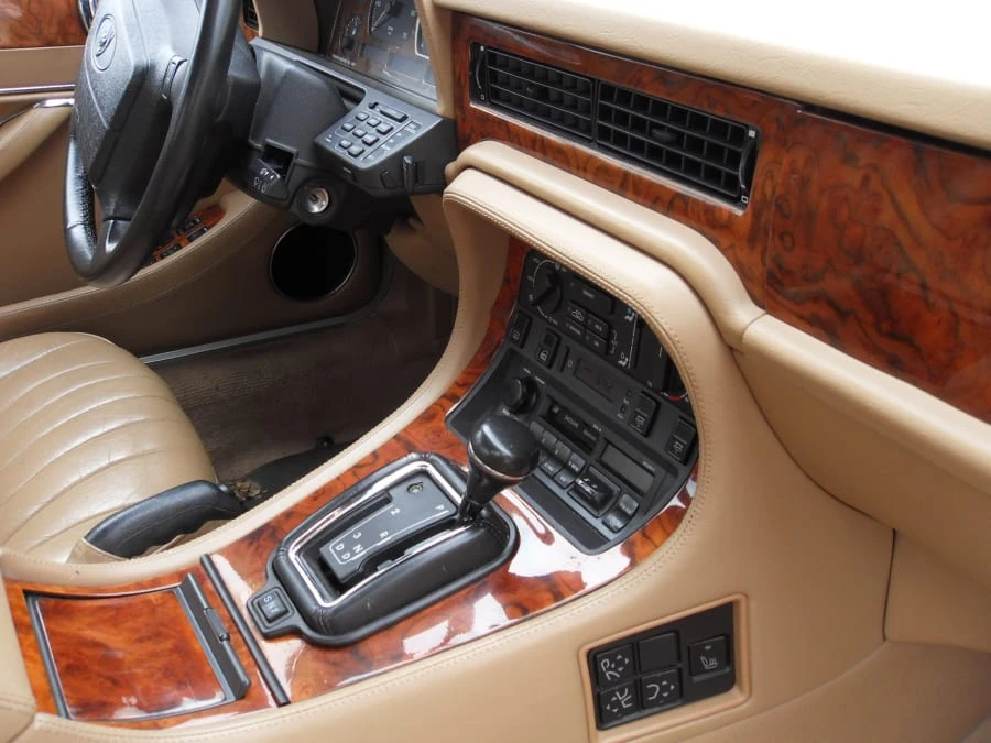 1993 Jaguar XJ40 XJ - Image 13 of 28