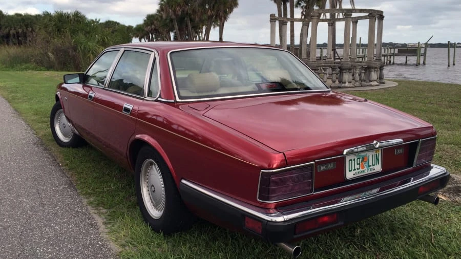 1993 Jaguar XJ40 XJ - Image 2 of 4