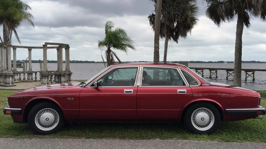 1993 Jaguar XJ40 XJ - Image 3 of 4