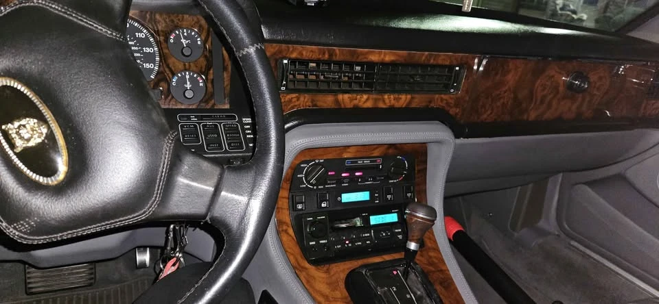 1993 Jaguar XJ40 XJ - Image 3 of 5
