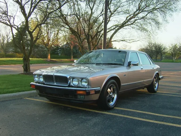 1993 Jaguar XJ40 XJ - Image 2 of 2
