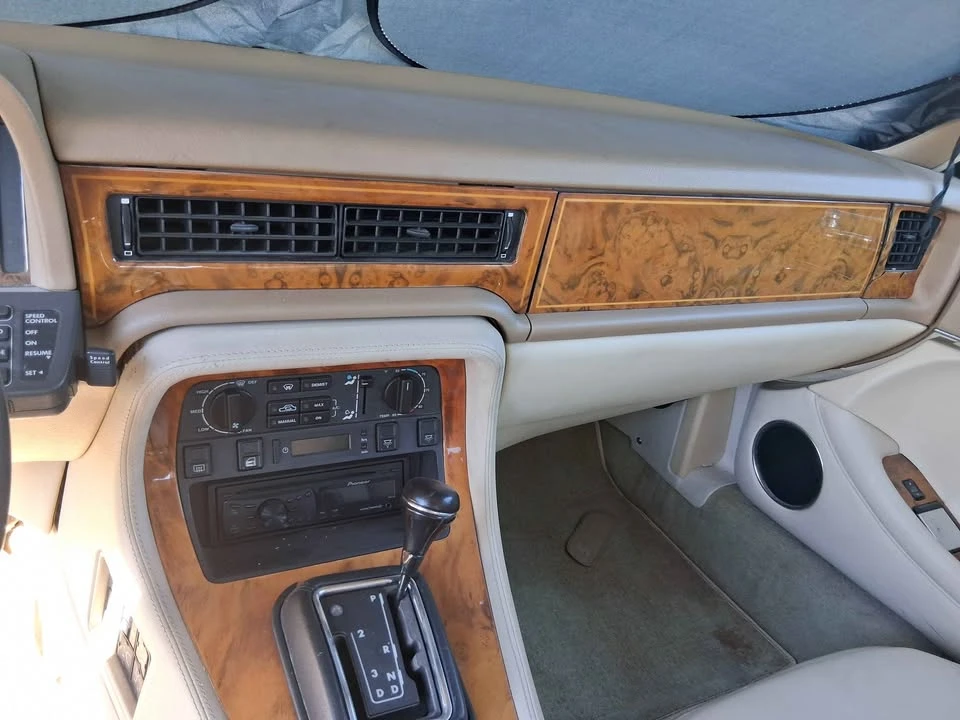 1993 Jaguar XJ40 XJ - Image 8 of 11