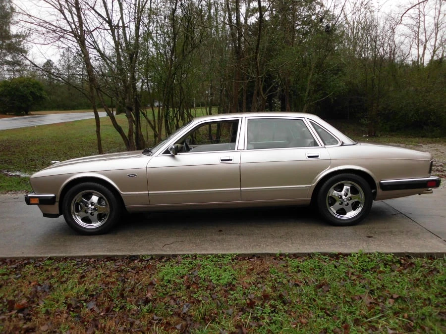 1993 Jaguar XJ40 XJ - Image 2 of 7