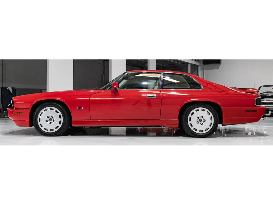 1993 Jaguar XJ-S TWR - Image 9 of 31