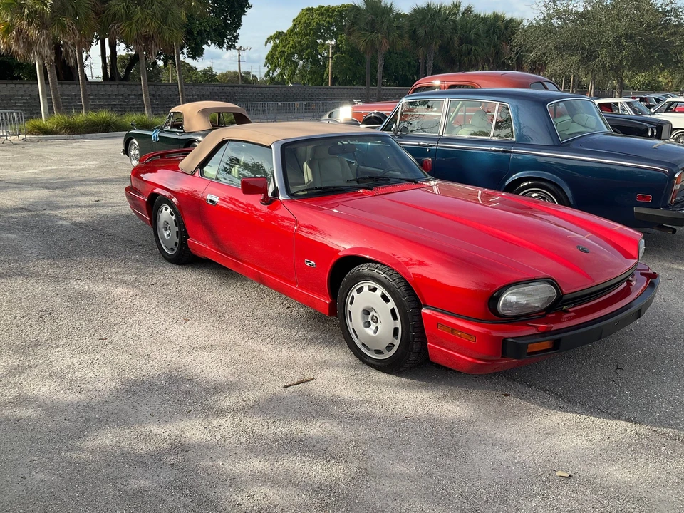 1993 Jaguar XJS Convertible - Image 2 of 10